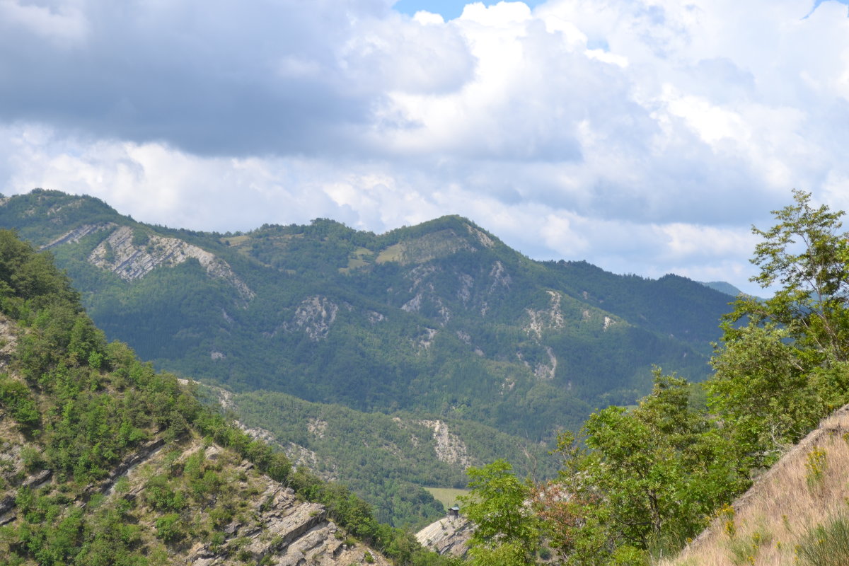 The Apennine Mountains - Mariana 