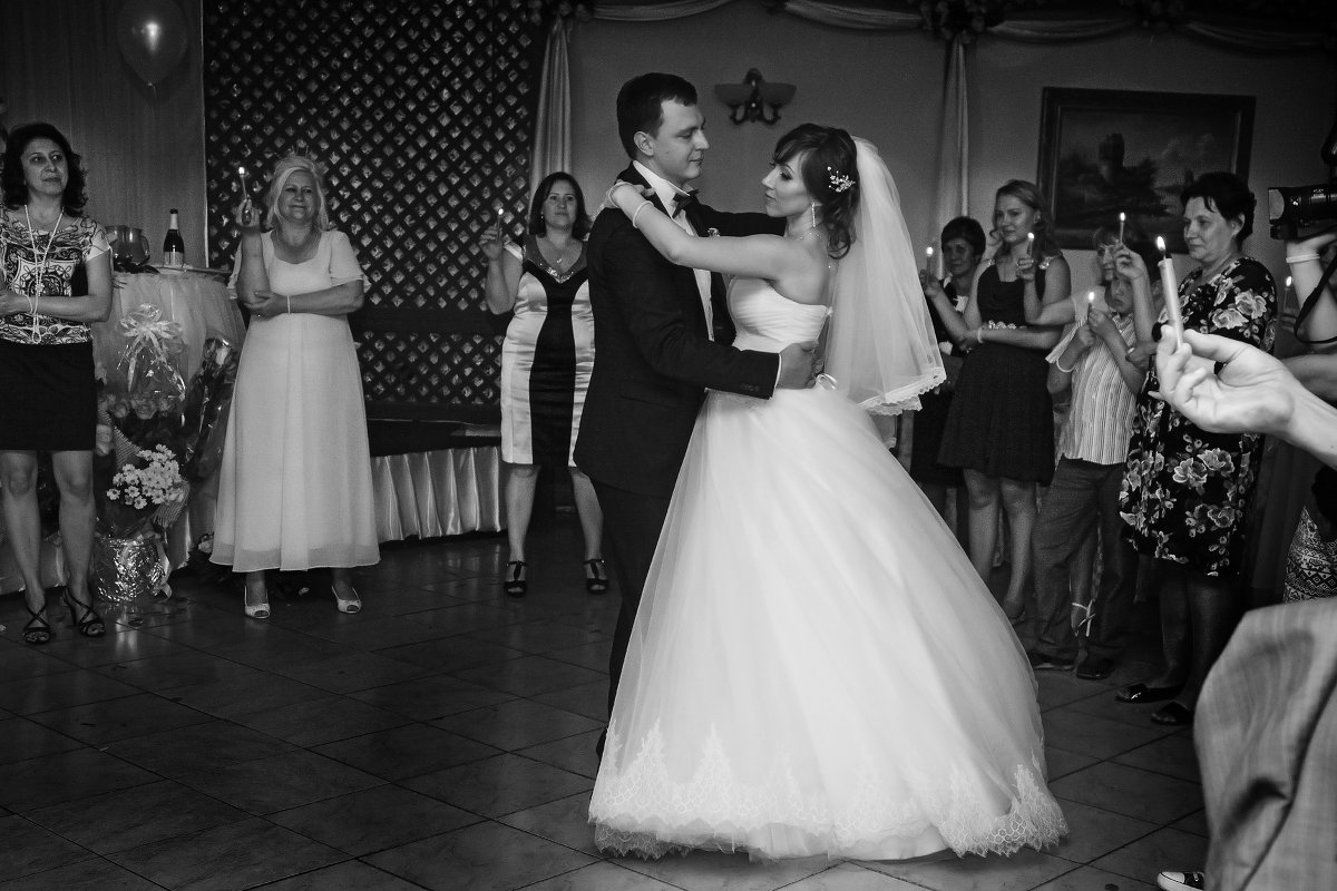 Танец жениха и невесты - Наталья Одинцова