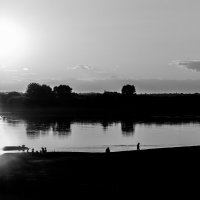 закат на реке :: Аида Хуснутдинова
