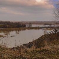 Половодье... :: Владимир Хиль