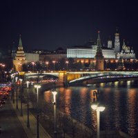 Классический вид на ночной Кремль :: Василий Фроленок