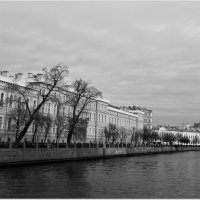 Чёрно - белый Петербург. :: Лариса С.