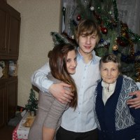 Бабушка с правнуками :: Нина Зайцева