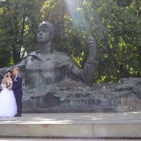 Жених и невеста. :: Владимир 