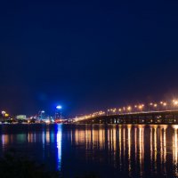 Вид на правый берег Днепропетровска :: Василий Шевцов