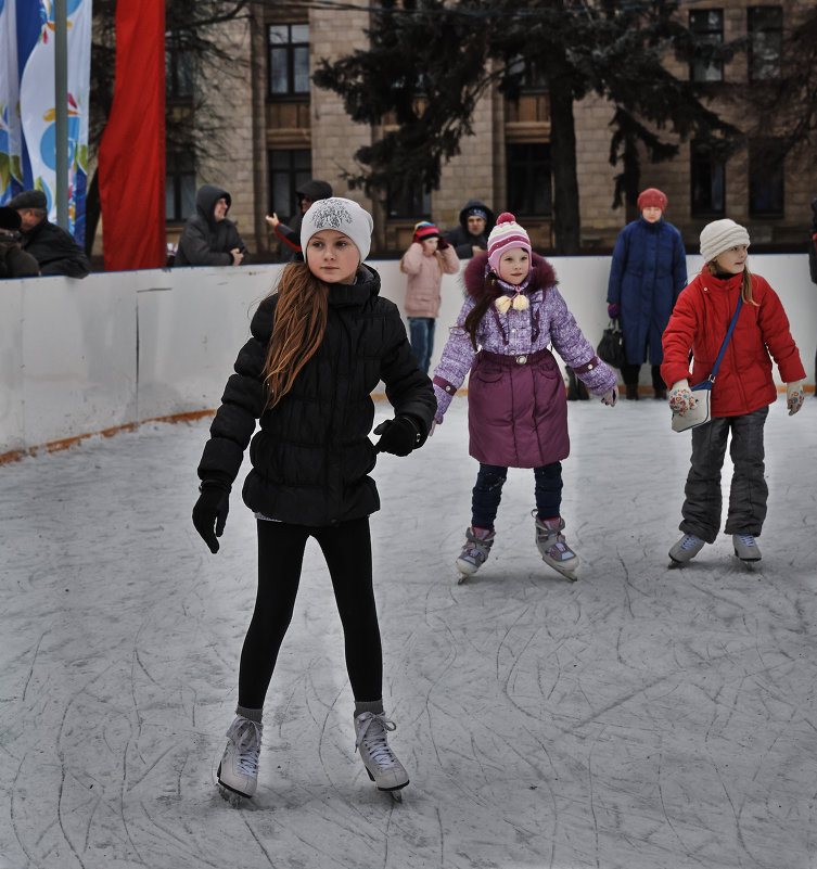 На городском катке. - валера36 .