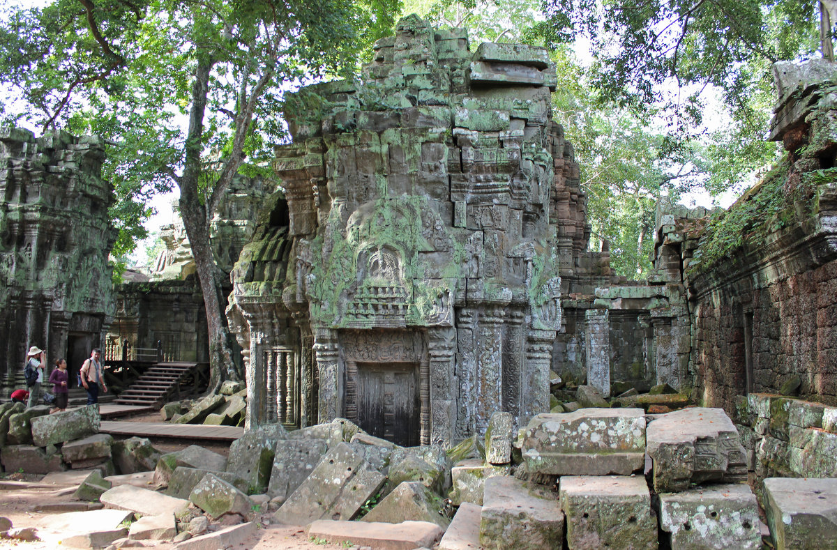 Камбоджа. Индуистский храмовый комплекс Ангкор - Владимир Шибинский