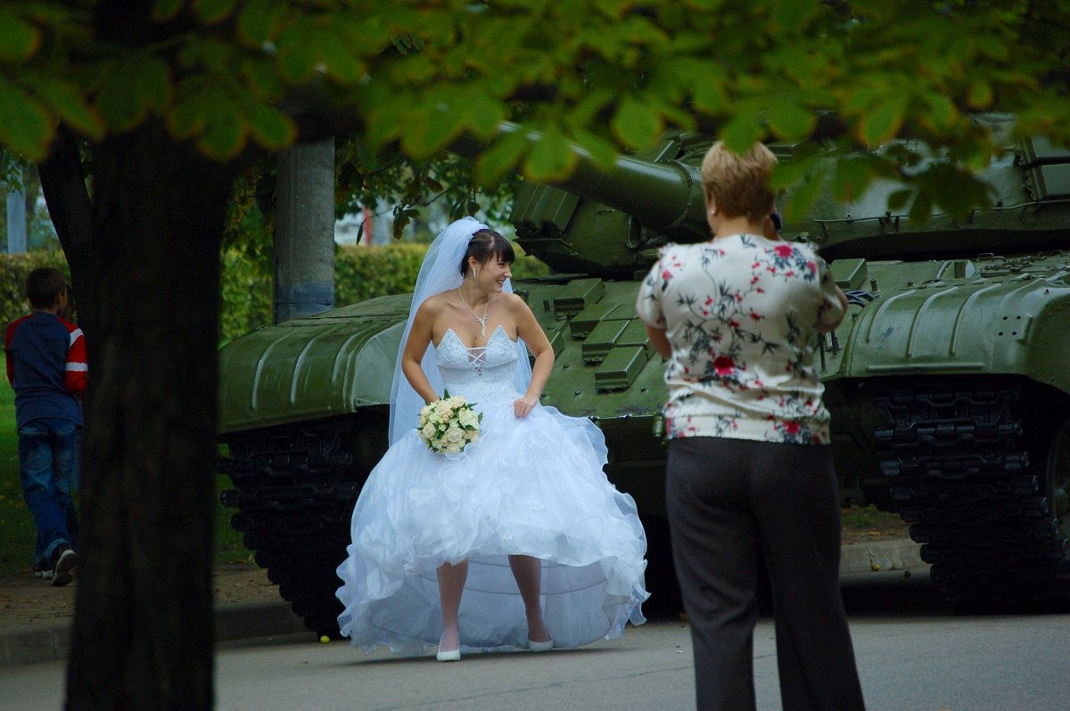 Невеста танкиста:-) - Miha Шохин