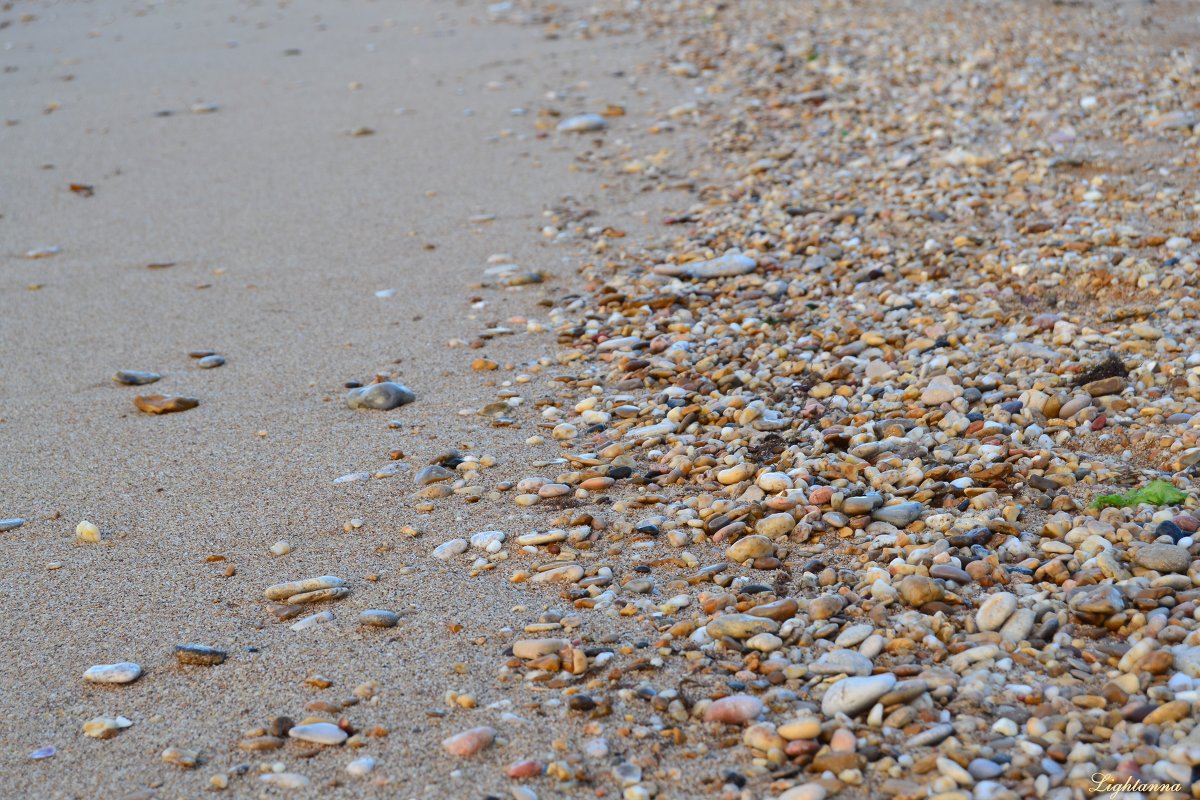 Камушки на пляже - Lightanna _