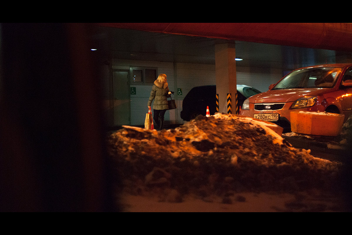 нечто киношно-детективное, снятое из машины - Марина Кулькова