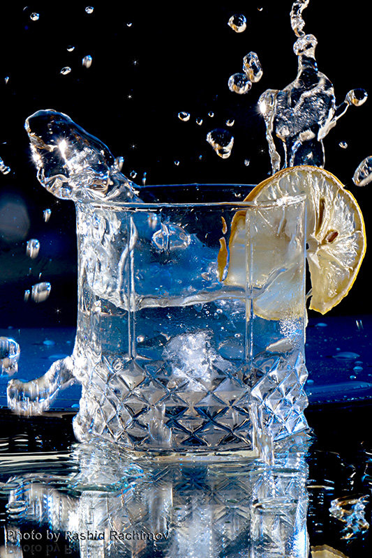 Стакан воды со льдом - Рашид Рахимов