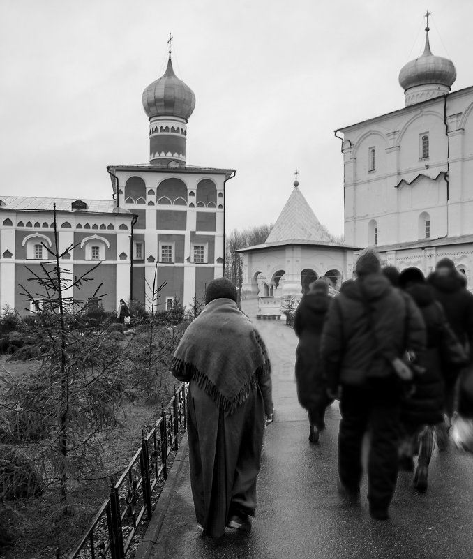 У каждого свой путь. - Лара Комплиментова