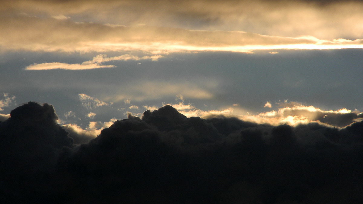 призрачные горы-облака - Евгений Фролов
