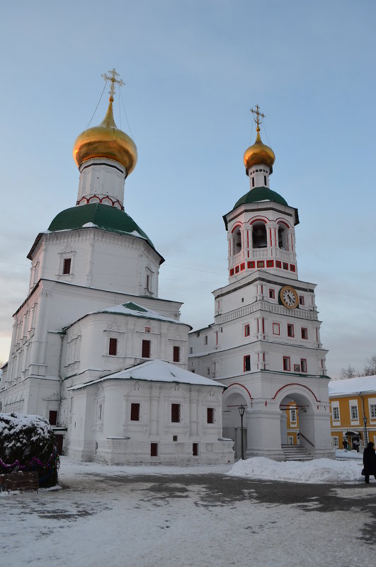 Колокольня Никольского Собора Успенской церковью - Галина R...