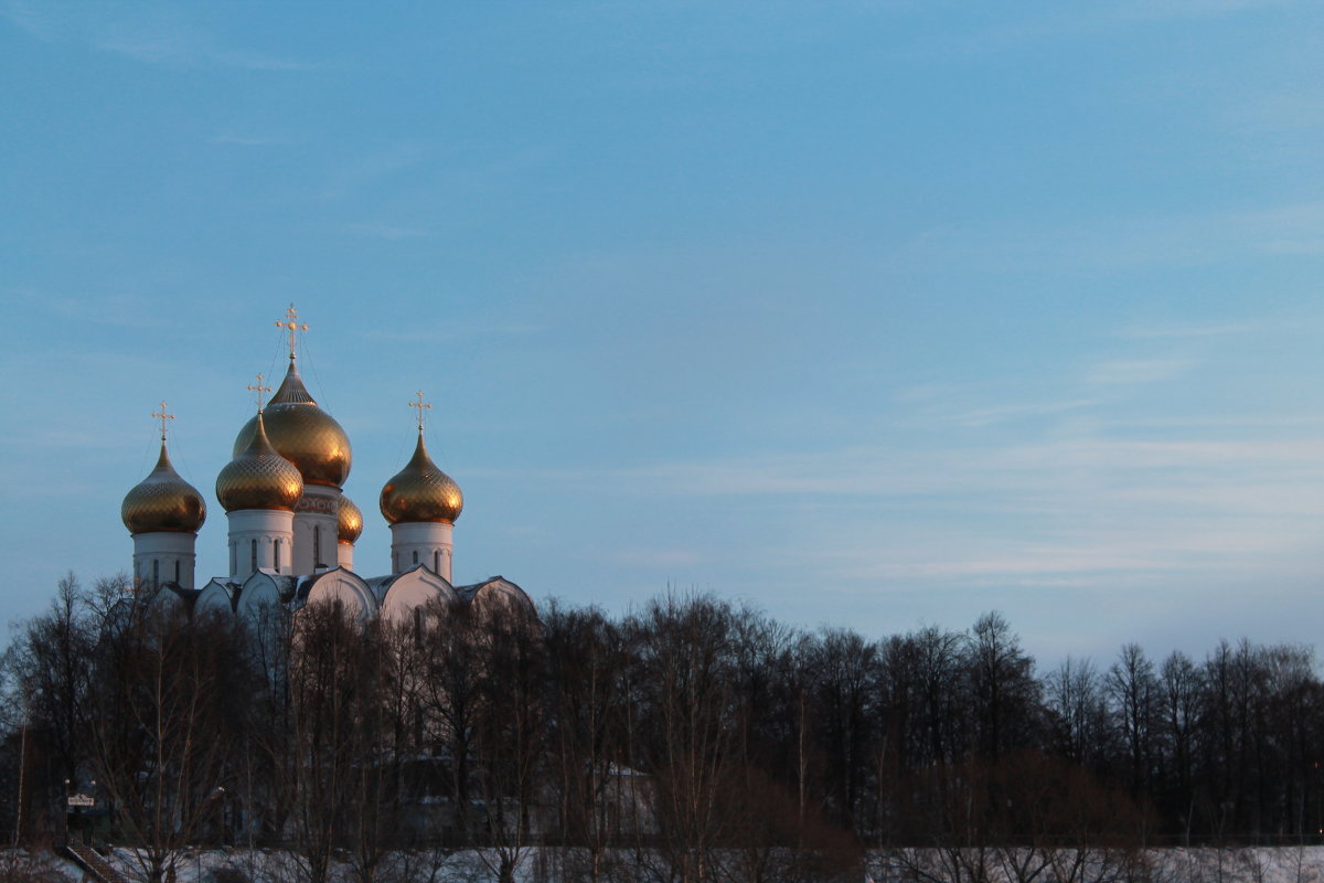 Ярославль, раннее утро, Успенский Собор - Ольга Bilyk