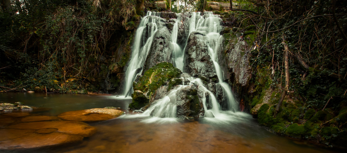 Waterfall Alcuba. Portugal - Yuriy Rogov