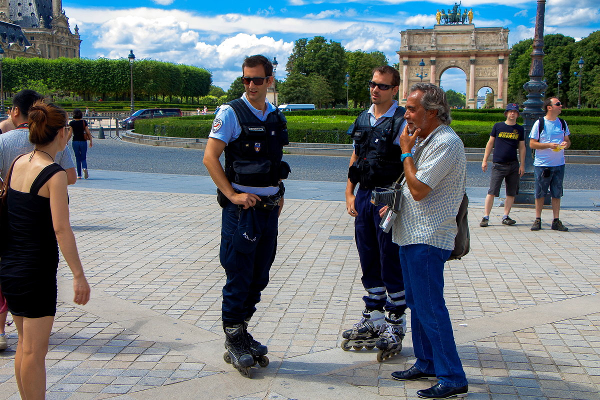 Роликовая полиция Парижа - Александр фотостраничка