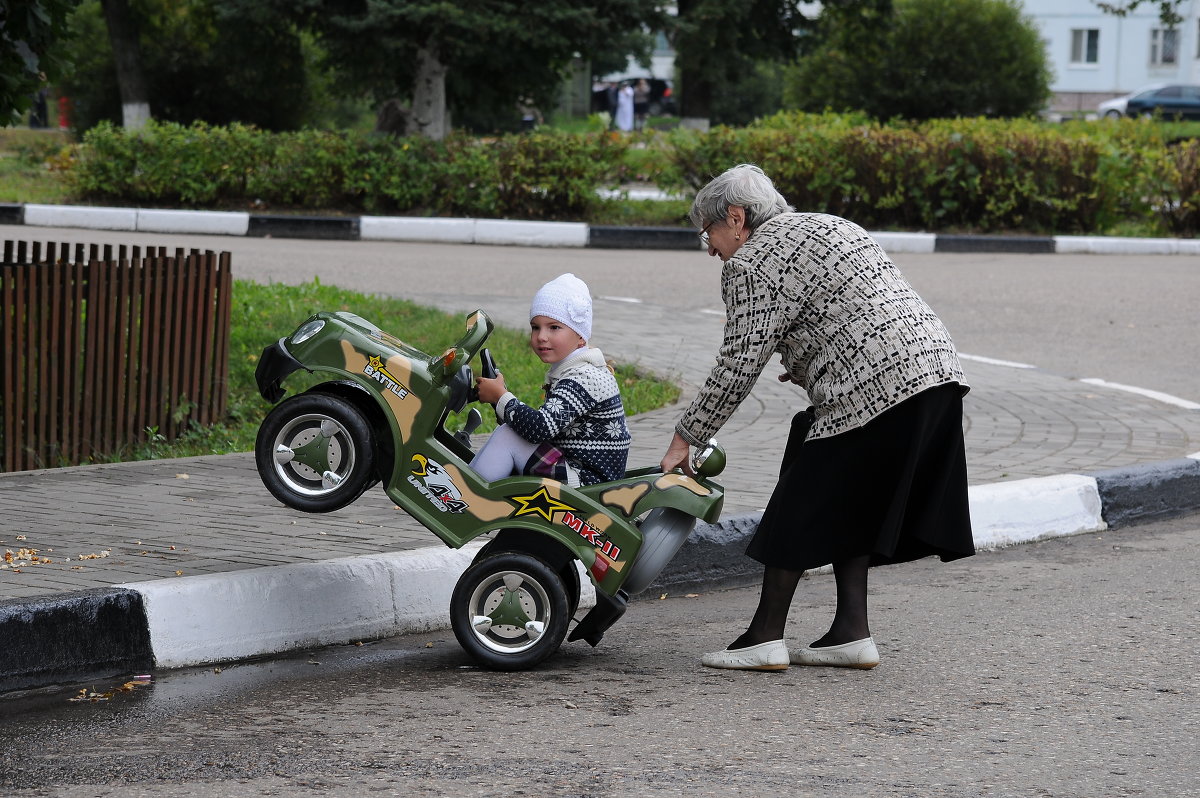 Заботливая бабушка - Андрей Куприянов