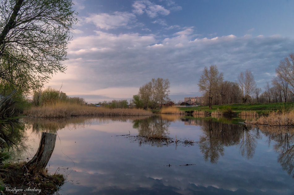 Весенний вечер на озере - Андрей Васильев