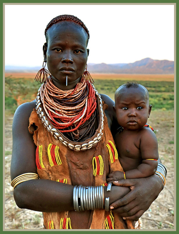 Мама и в Африке мама - Евгений Печенин
