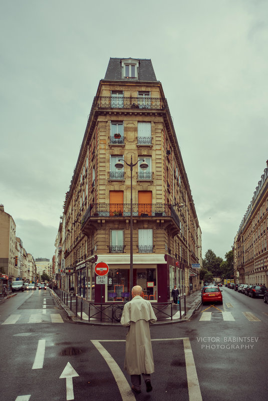 На улочках Парижа - Виктор Бабинцев
