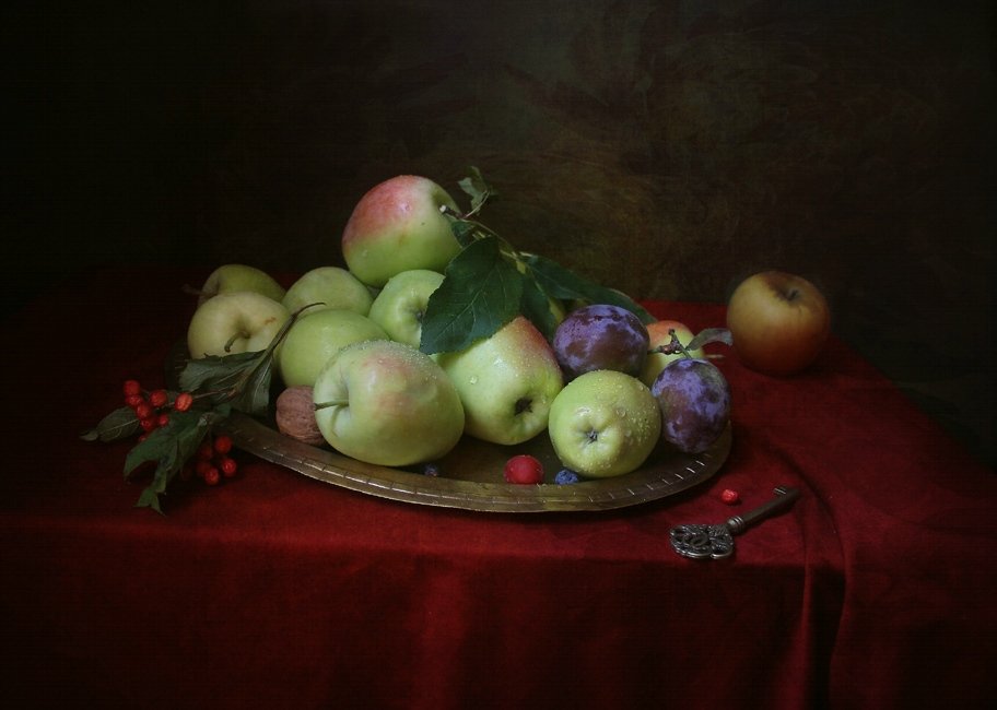 Светятся яблоки спелостью лета - Марина Филатова 