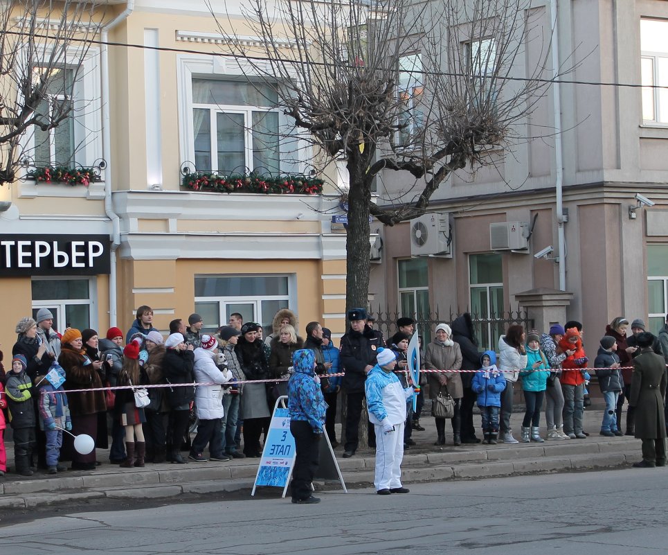 Череповец. Паралимпийский огонь - факелоносец, 3 этап. - Ирина Аверьянова