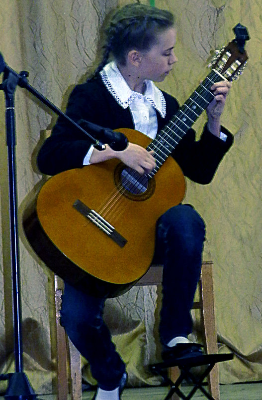 гитаристка - Сергей 