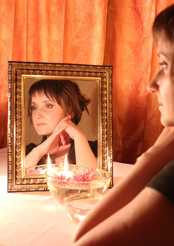 Зеркальный портрет - Мария Зайцева