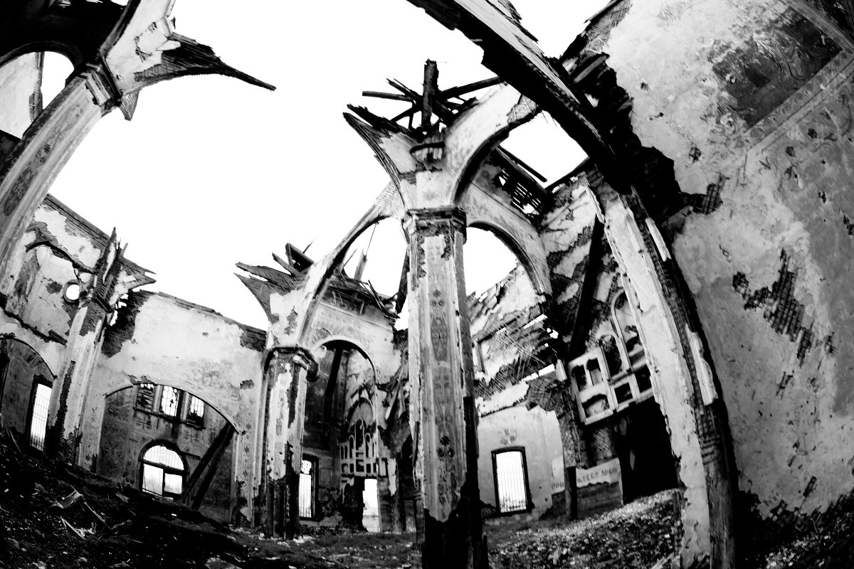 Разрушенная святыня - Ильгам Кильдеев