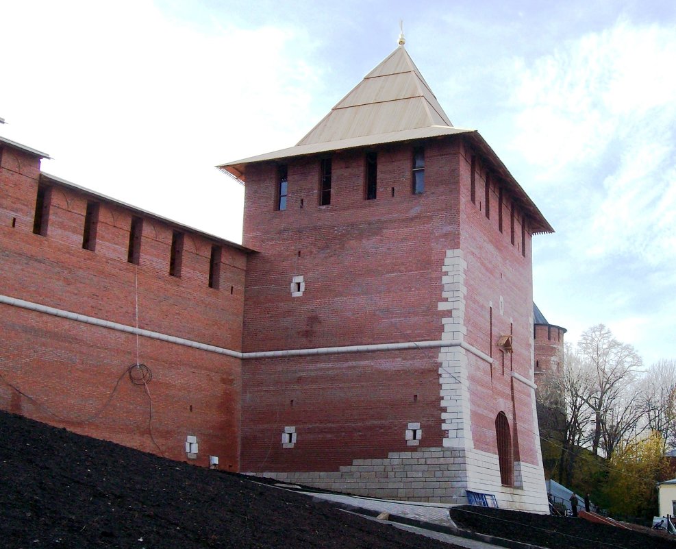 Новая башня древнего кремля - Николай O.D.