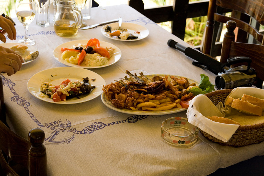 греческий обед в таверне - Лидия кутузова