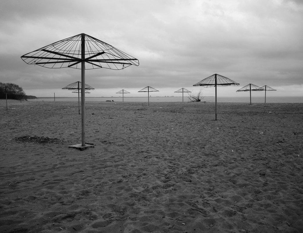 Пустынный пляж - Мария Кондрашова