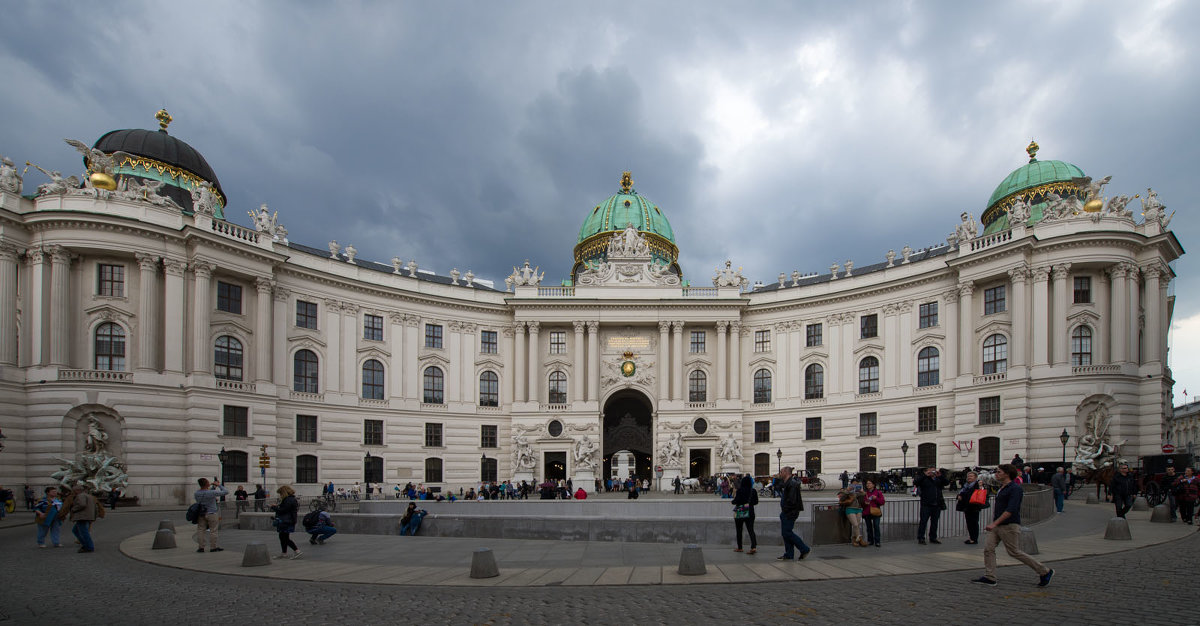 Hofburg - человечик prikolist