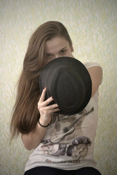 With the black hat - Юлия Красноперова