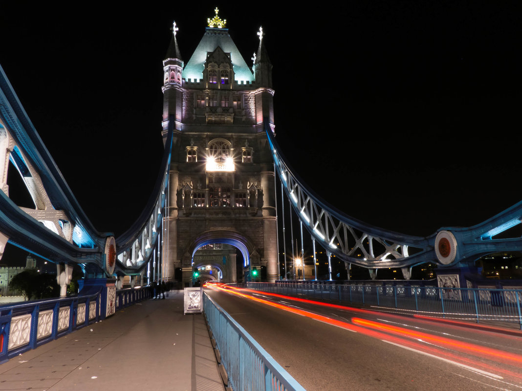 Ночной Tower Bridge - Виктор Виск