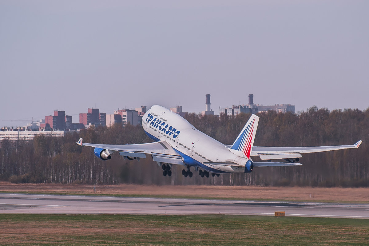 Boeing-747 Transaero EI-XLC Взлет - Александр Святкин