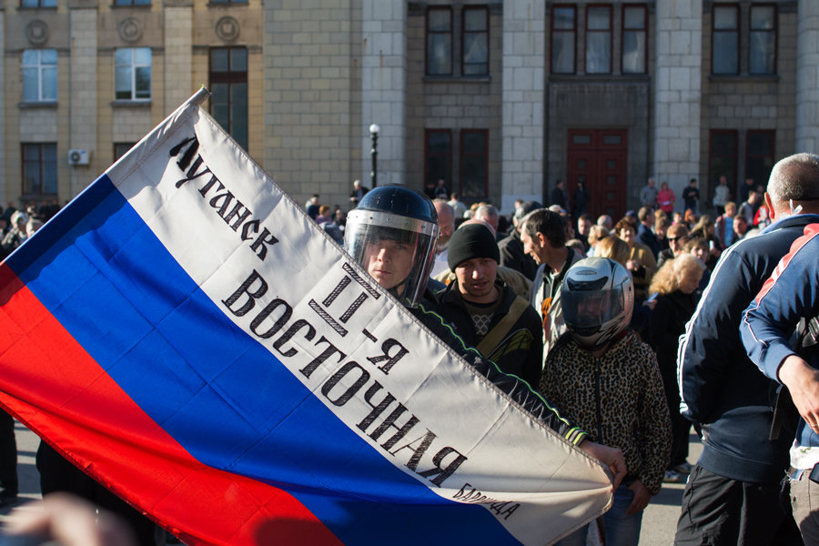 Луганск.07.05.2014. - Оleg Beskarawayniy 