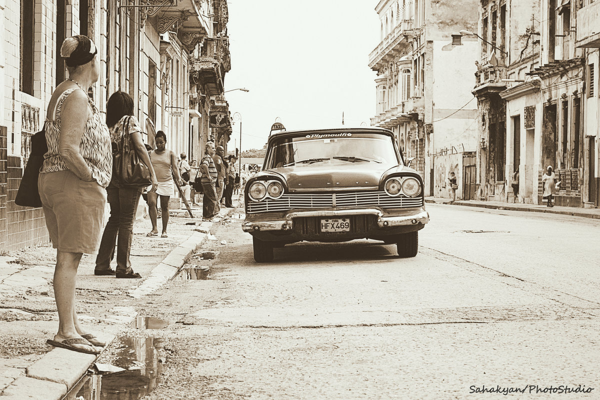 Havana in our days - Arman S