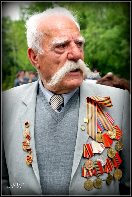 Ветераны Великой Отечественной войны - AVETIS GHAZANCHYAN