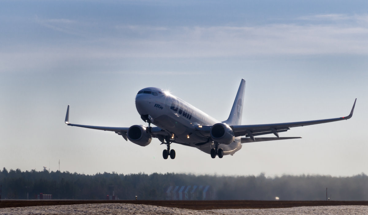 Boeing 737-800 - Николай Быков