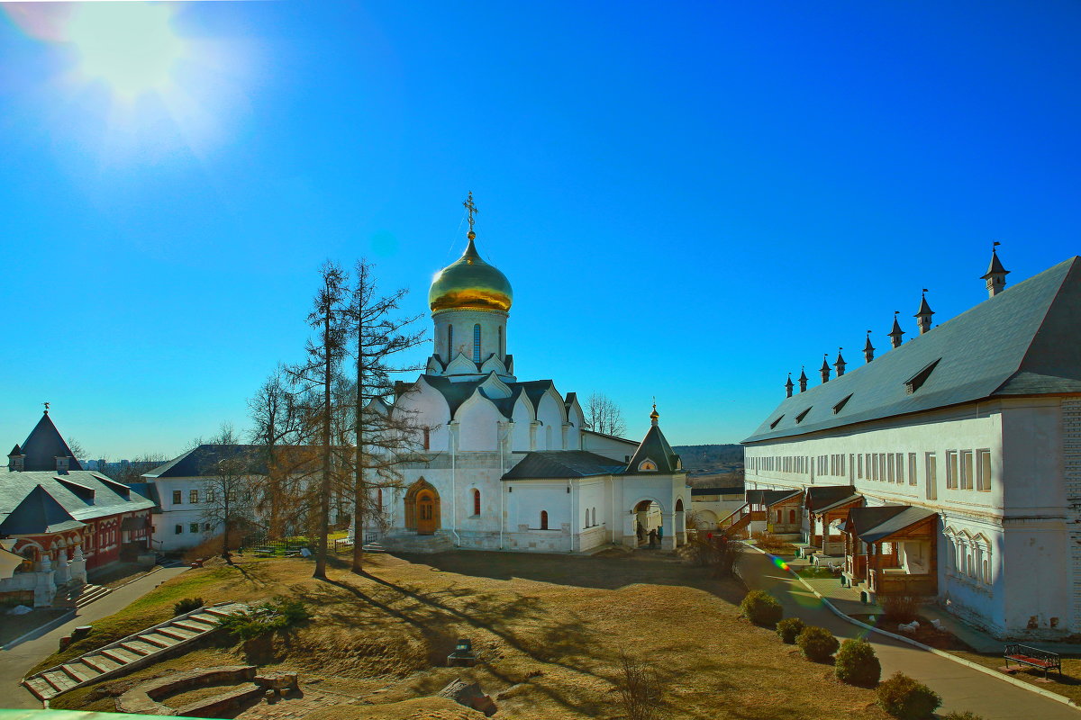 Россия православная.Саввино-Сторожевский монастырь - юрий макаров