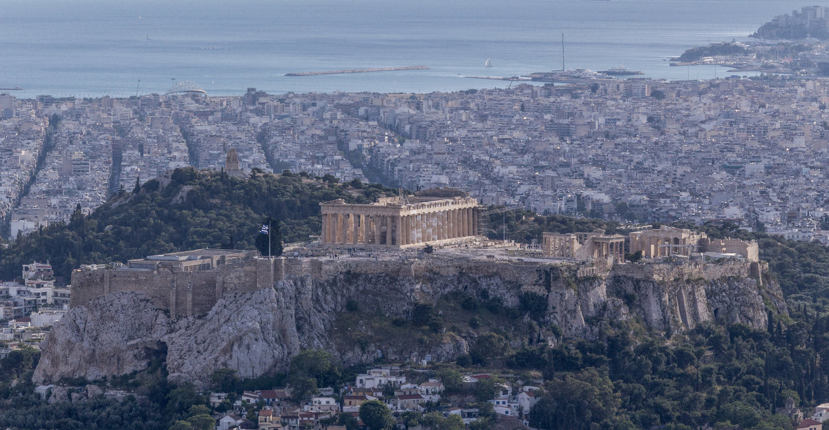 Вид на Афинский акрополь. 