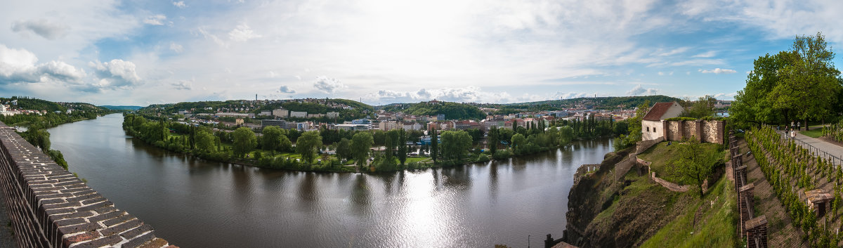 Вид на Прагу с Вышеграда - Андрей Роговой