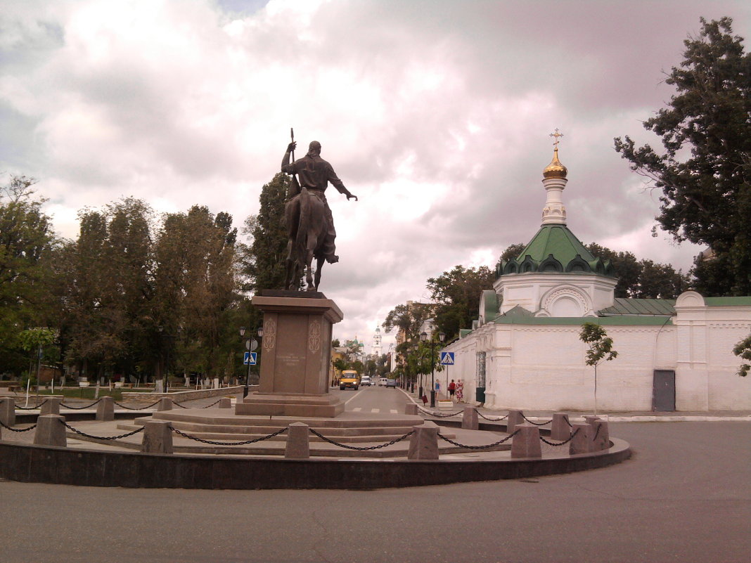 памятник Курмангазы на Советской - EVGENIYA Cherednichenko