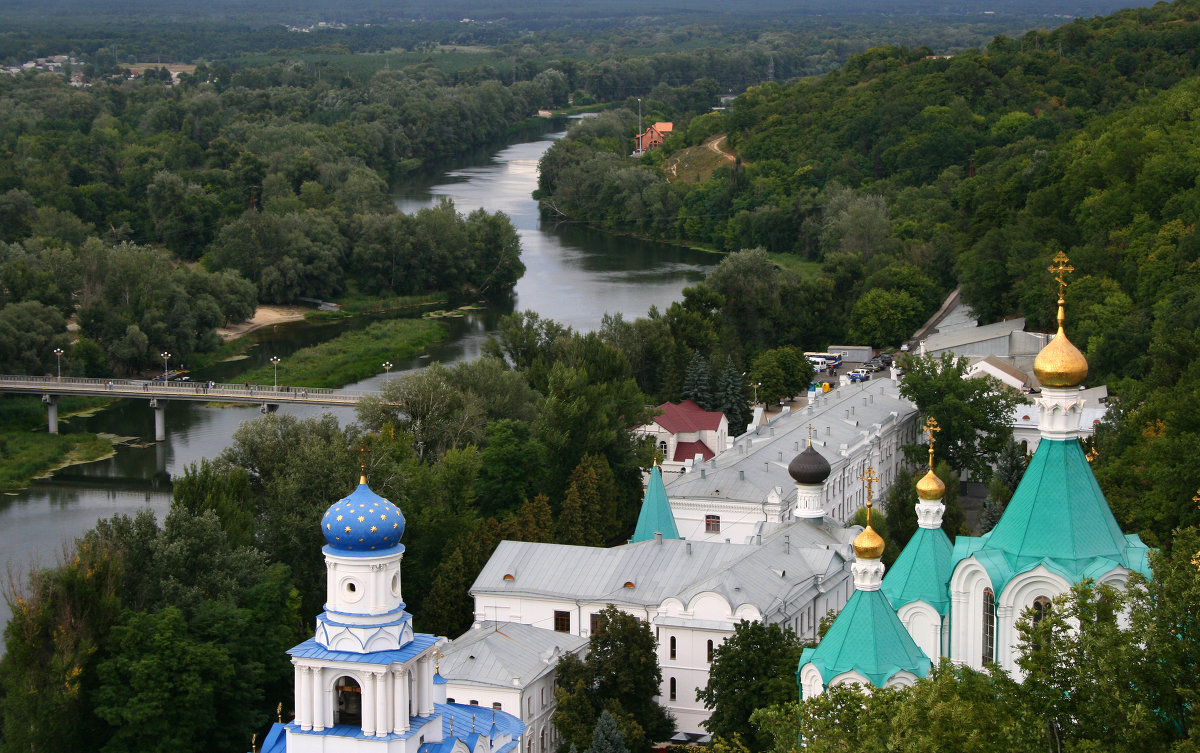 Свято Успенская Лавра Святогорск