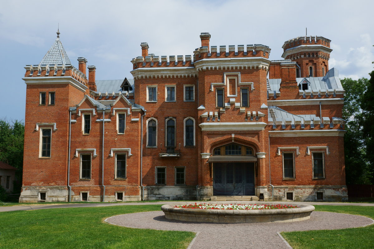 Дворец Ольденбургских (Рамонь) - Евгения Хохлова