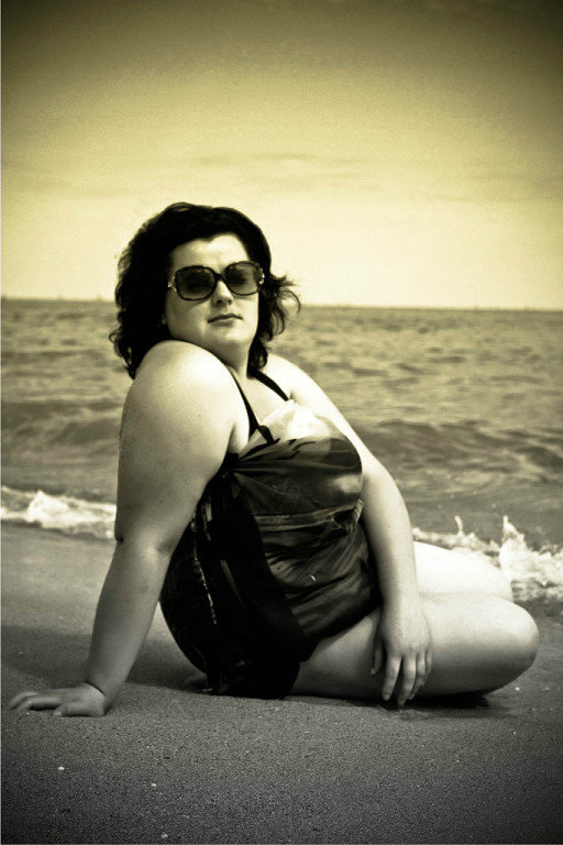 Девушка на пляже - ~ Annette ~