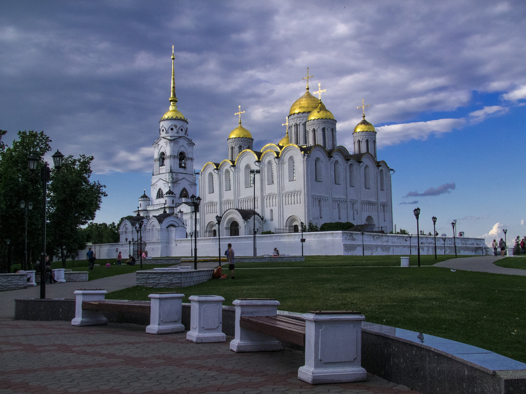 Владимир - Юрий Ефимов