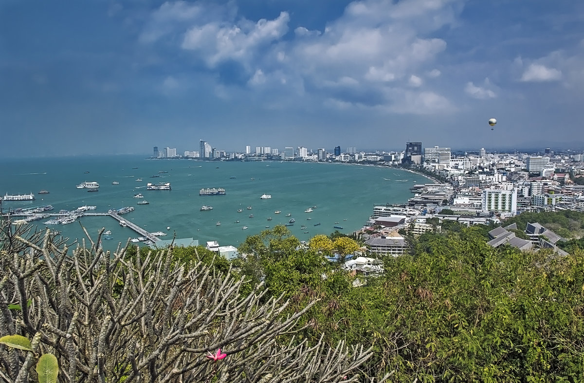 View Point Pattaya. Вид на бухту - Sergey 